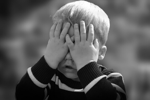  Hands Portrait child